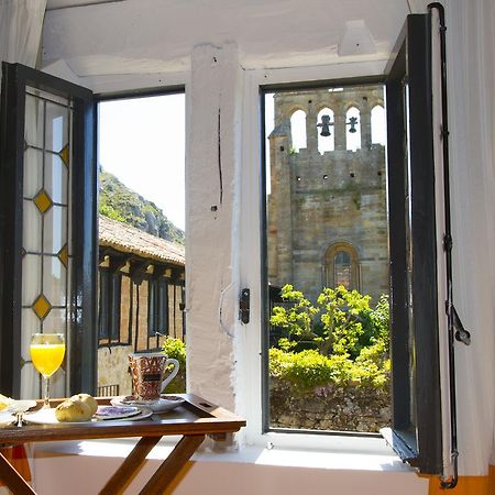 Hotel Posada Santa Maria La Real Агилар-де-Кампоо Экстерьер фото