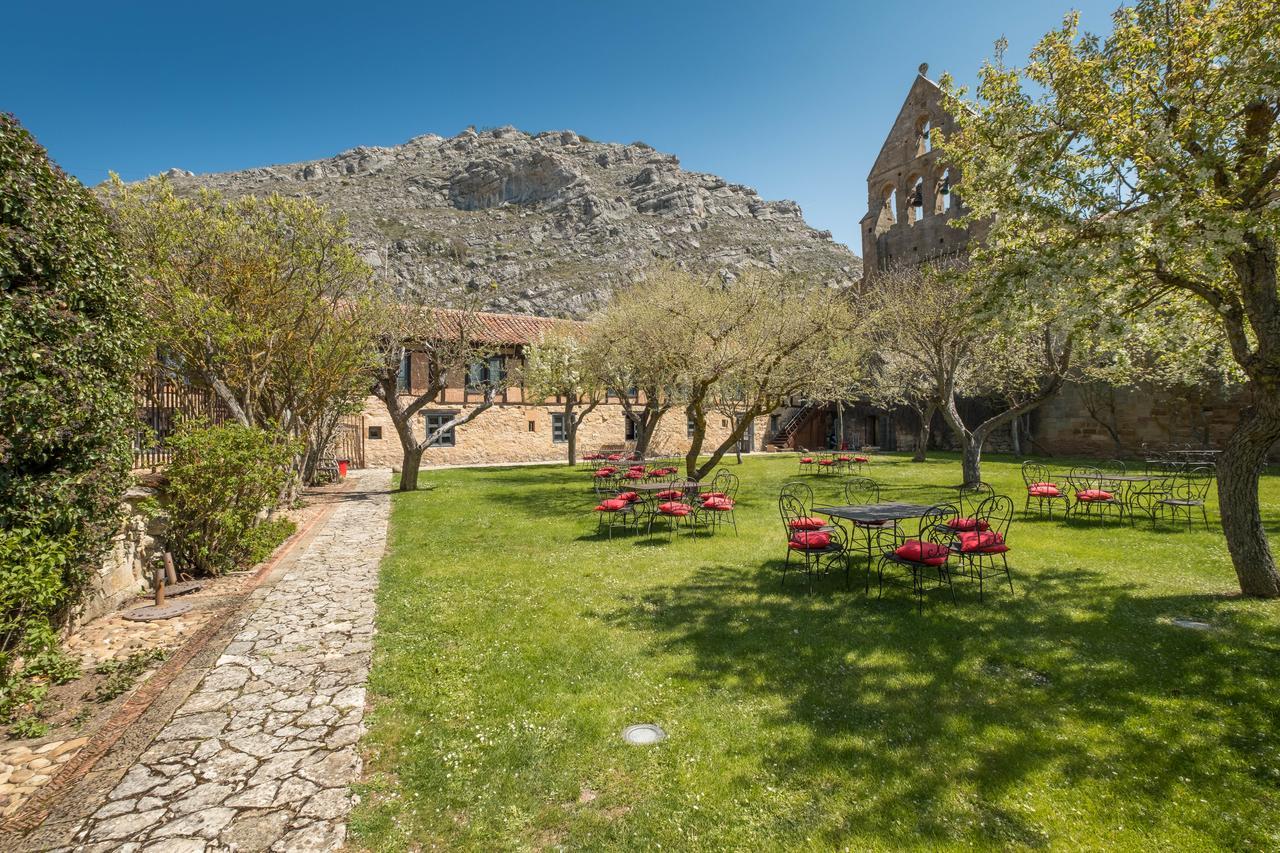 Hotel Posada Santa Maria La Real Агилар-де-Кампоо Экстерьер фото